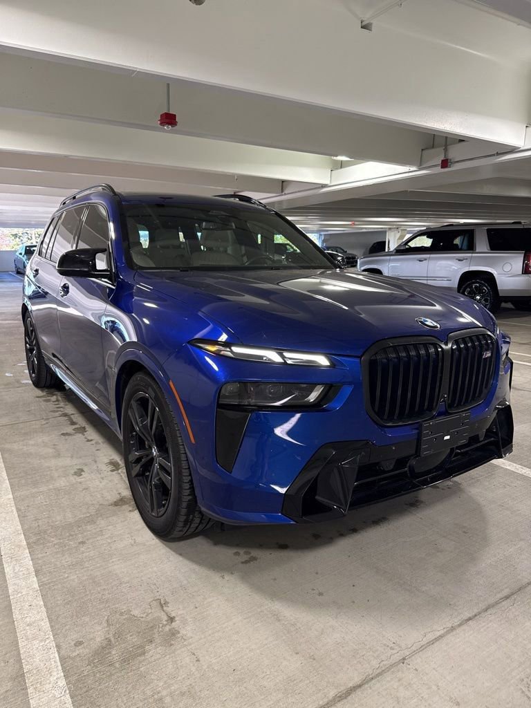 Certified 2023 BMW X7 M60i w/ Executive Package image 3