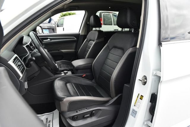 Used 2022 Volkswagen Atlas SEL Premium AWD/4WD image 19