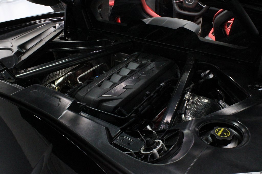 Used 2025 Chevrolet Corvette Stingray Preferred Cpe w/ Battery Protection Package image 33