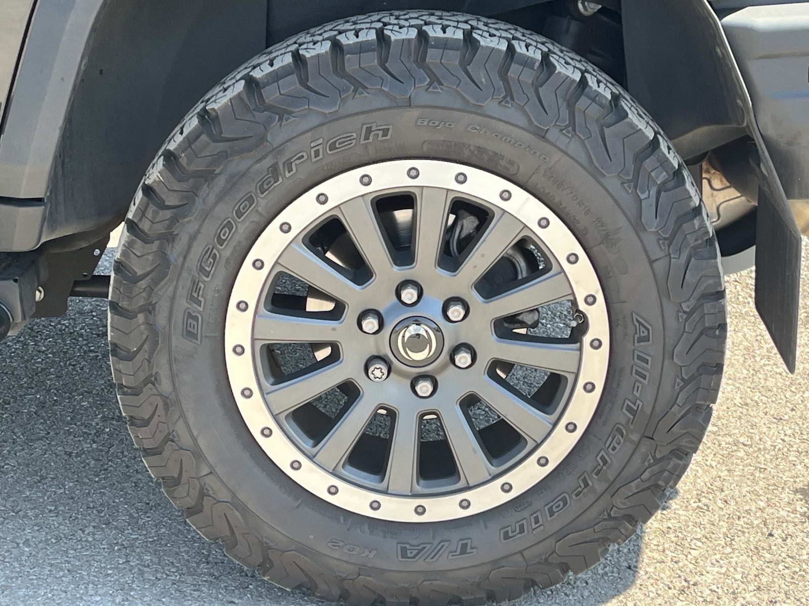 Used 2024 INEOS Grenadier Fieldmaster Edition image 11