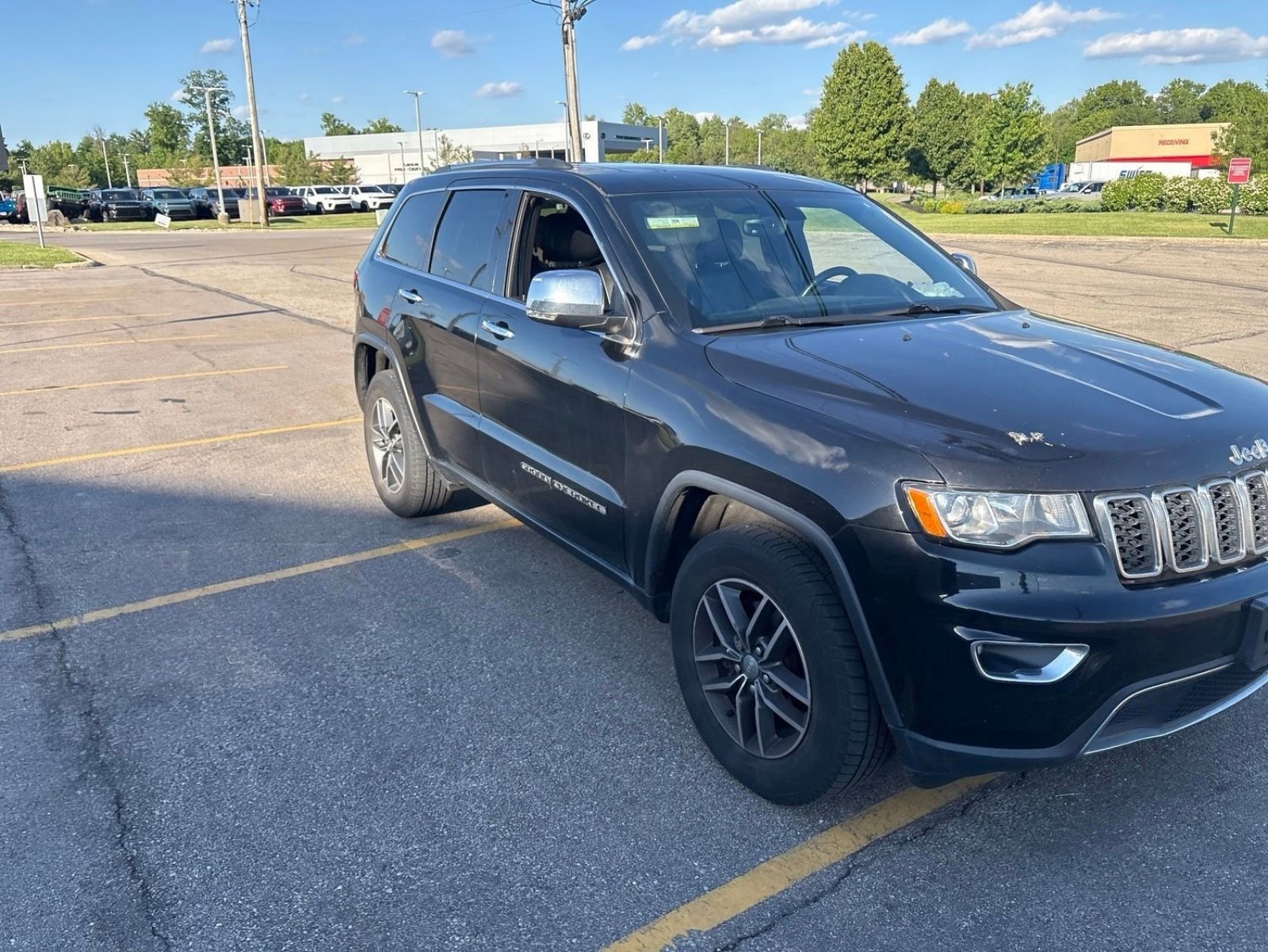 Used 2017 Jeep Grand Cherokee Limited AWD/4WD image 18