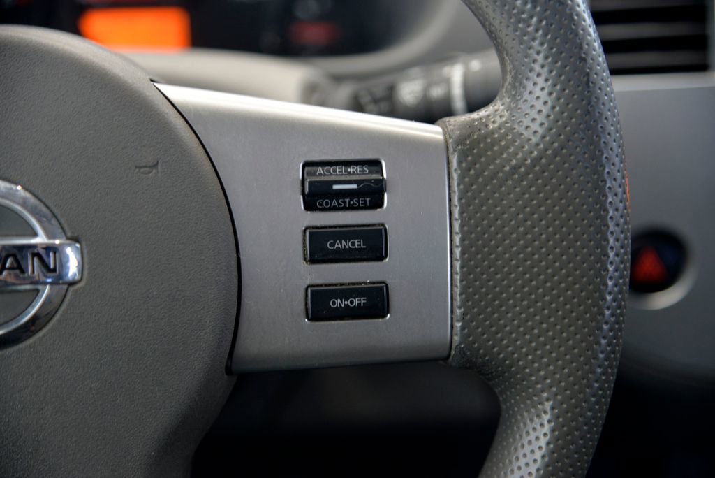 Used 2020 Nissan Frontier SV w/ Midnight Edition Floor Mats image 23