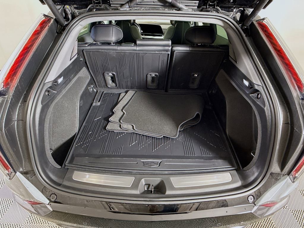 New 2026 Cadillac Optiq Sport 1 RWD image 27
