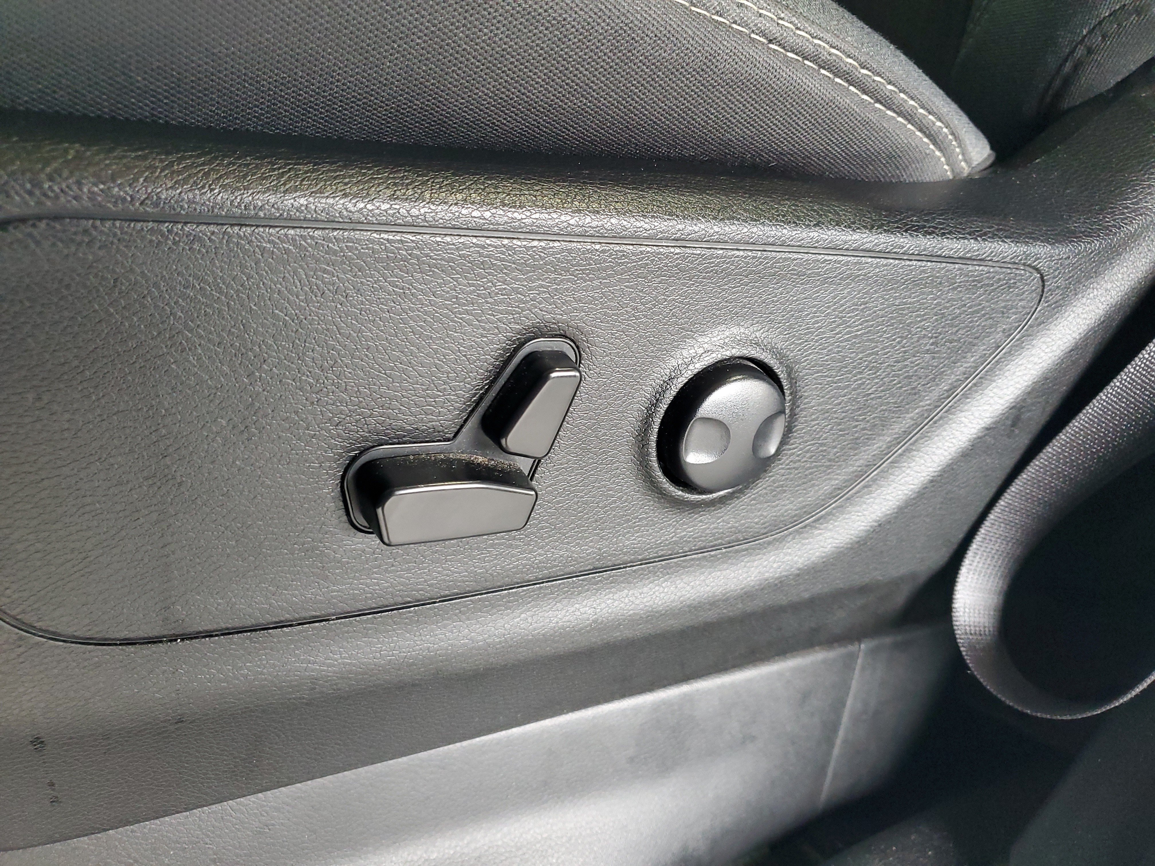 Certified 2024 RAM 1500 Big Horn RWD image 18