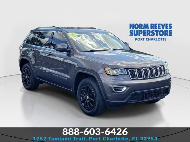 Used 2021 Jeep Grand Cherokee Laredo image 1