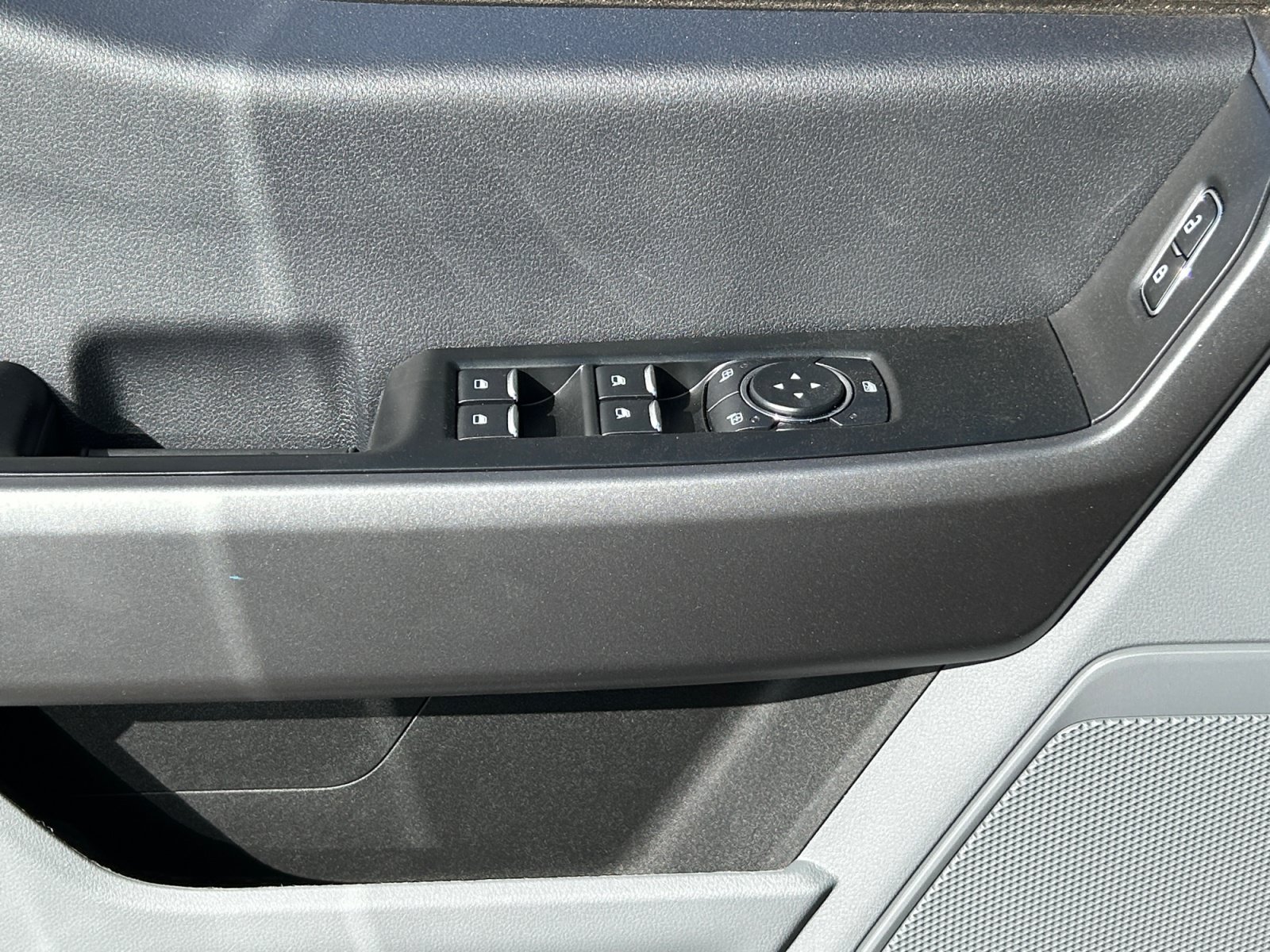 New 2026 Ford F250 XL w/ STX Appearance Package AWD/4WD image 16