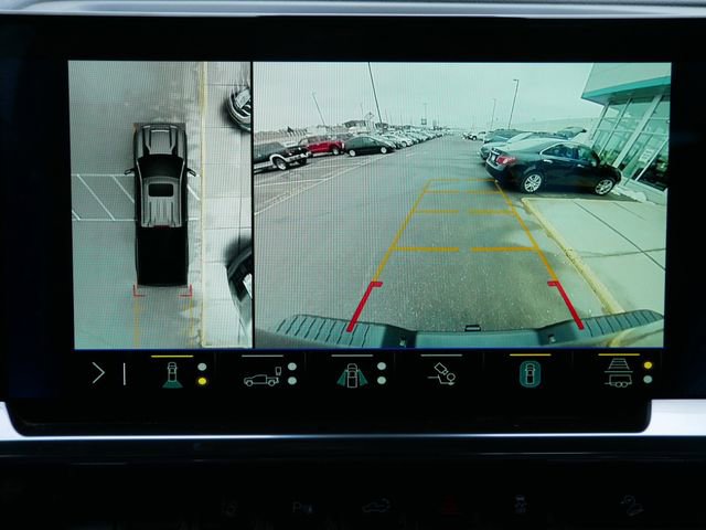 Certified 2024 Chevrolet Silverado 3500 LTZ w/ LTZ Plus Package image 15