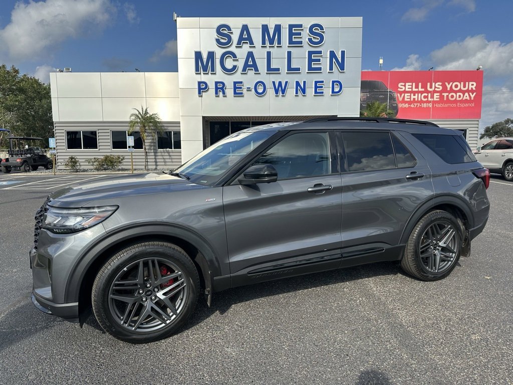 Used 2025 Ford Explorer ST-Line w/ Premium Package image 1