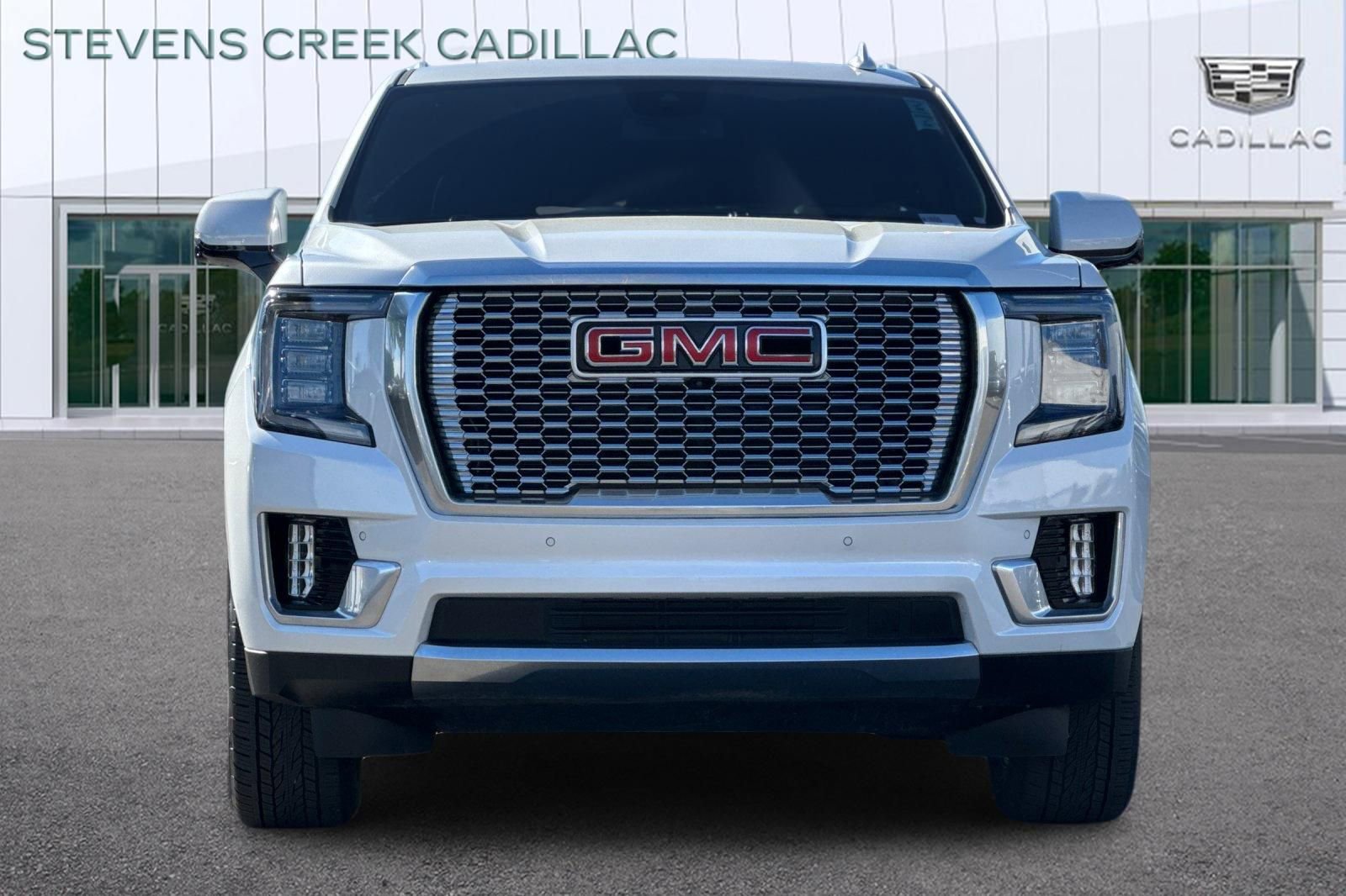 Used 2024 GMC Yukon XL Denali w/ LPO, Floor Liner Package AWD/4WD image 8