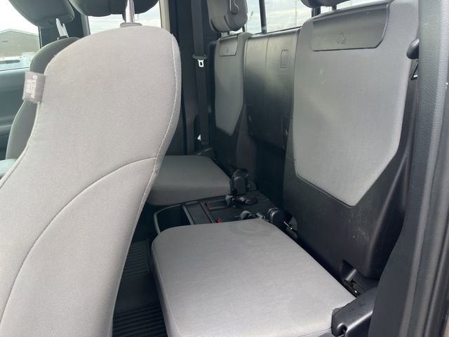 Used 2020 Toyota Tacoma SR image 10