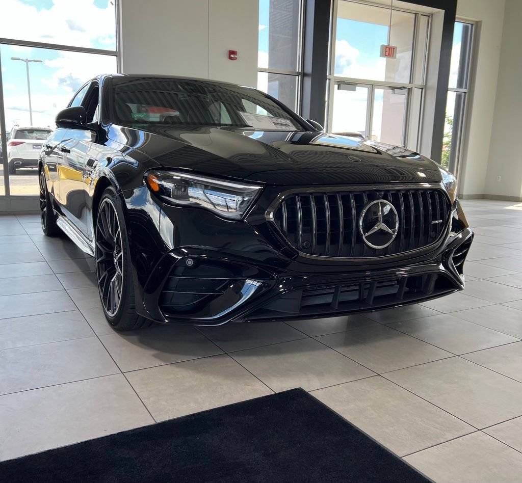 New 2026 Mercedes-Benz E 53 AMG e 4MATIC Sedan image 1
