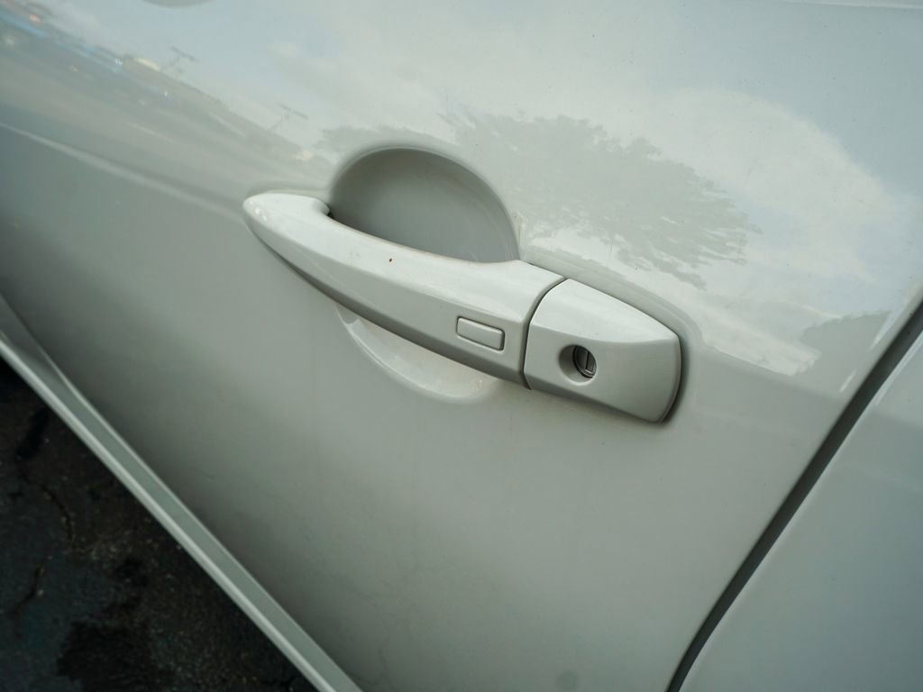 Used 2024 Nissan Altima 2.5 SR image 10
