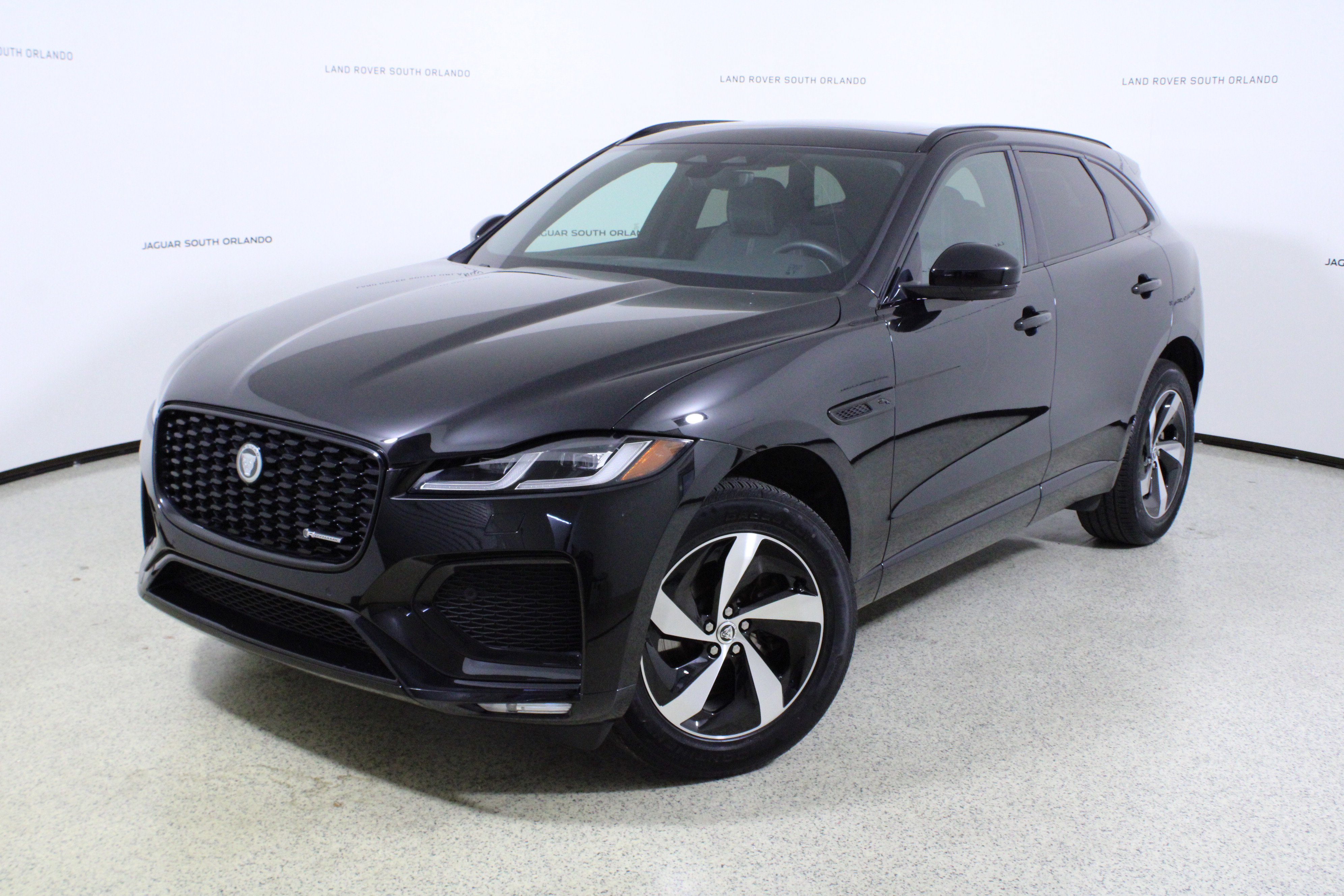 Used 2025 Jaguar F-PACE R-Dynamic S