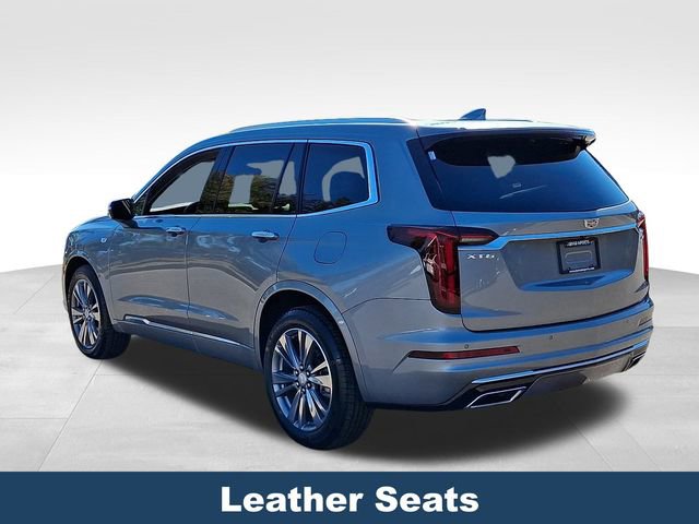 Used 2025 Cadillac XT6 Premium Luxury image 5