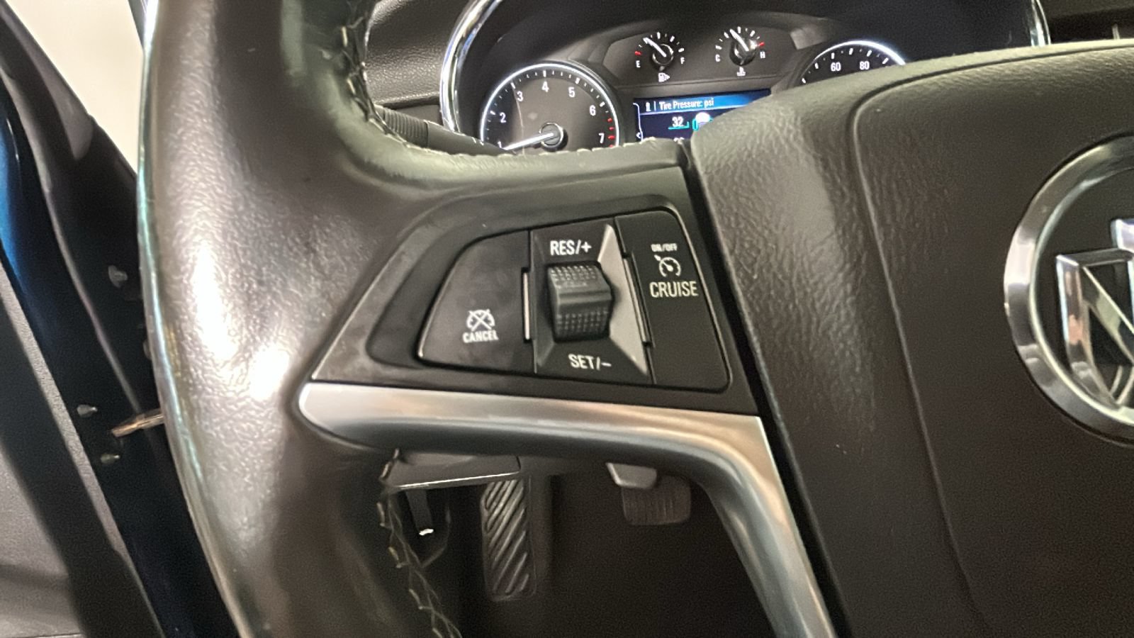 Used 2019 Buick Encore Preferred AWD/4WD image 20