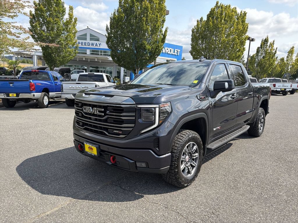 Certified 2024 GMC Sierra 1500 AT4 w/ Technology Package AWD/4WD image 1