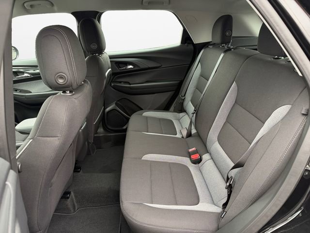 New 2026 Chevrolet TrailBlazer LS image 13