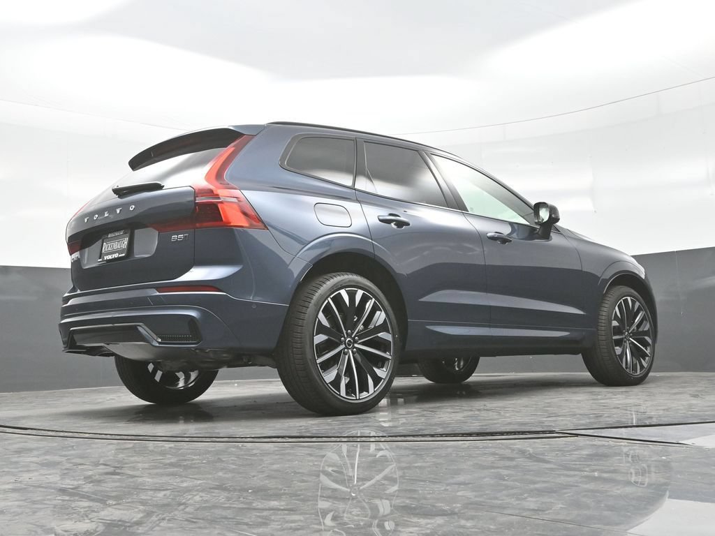 New 2026 Volvo XC60 B5 Ultra w/ Climate Package AWD/4WD image 14