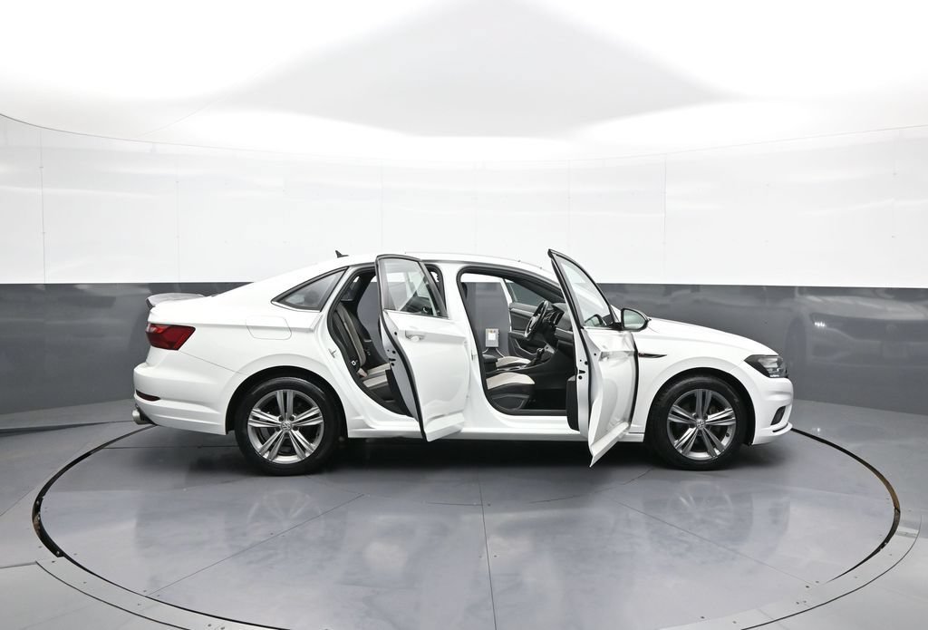 Used 2020 Volkswagen Jetta R-Line w/ R-Line Cold Weather Package FWD image 41