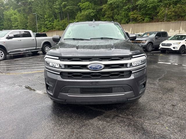 Used 2024 Ford Expedition Max XLT RWD image 2