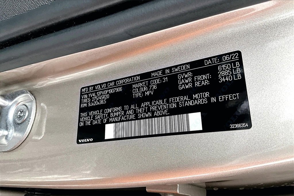 Certified 2023 Volvo XC90 B5 Core w/ Protection Package Premier image 19