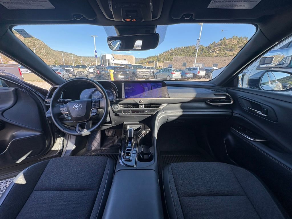 Certified 2024 Toyota Crown XLE AWD/4WD image 4