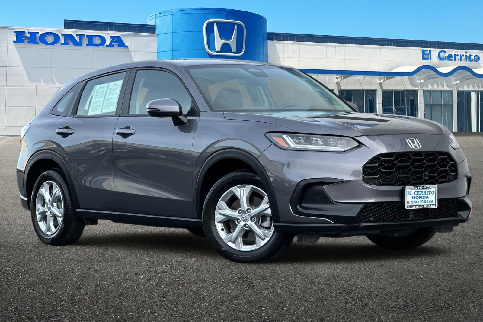 Used 2025 Honda HR-V LX image 1