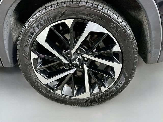 Used 2024 Mitsubishi Outlander SE AWD/4WD image 31
