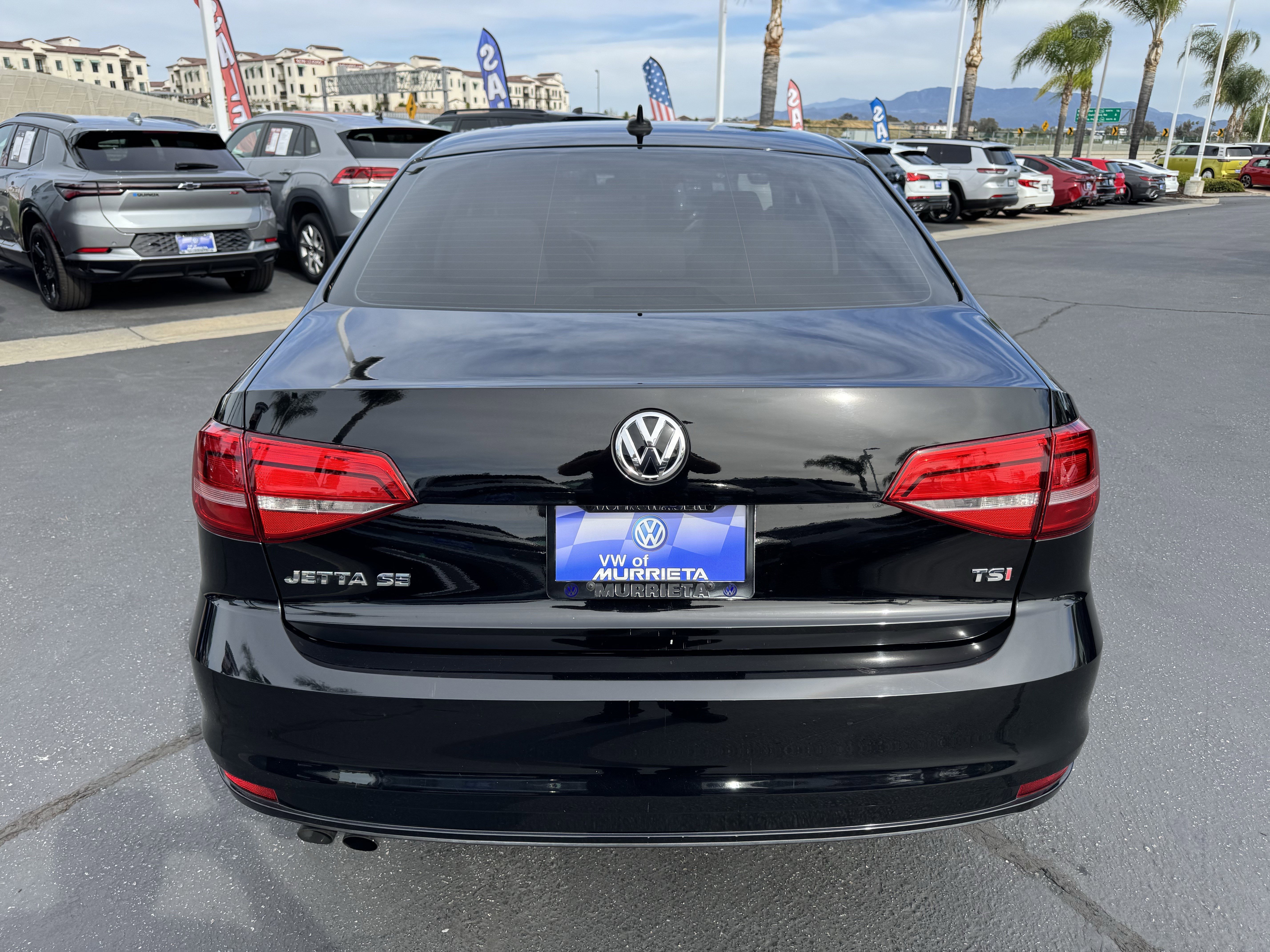 Used 2015 Volkswagen Jetta SE image 9