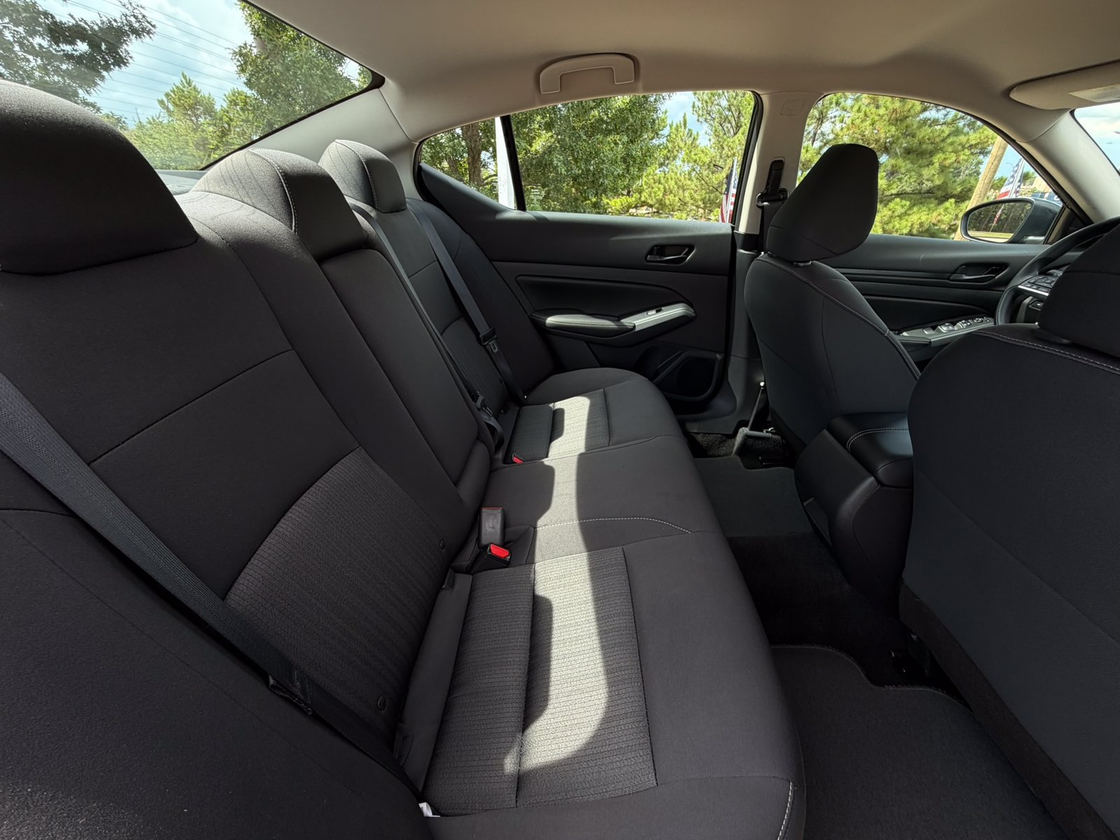 Used 2026 Nissan Altima 2.5 SV FWD image 25