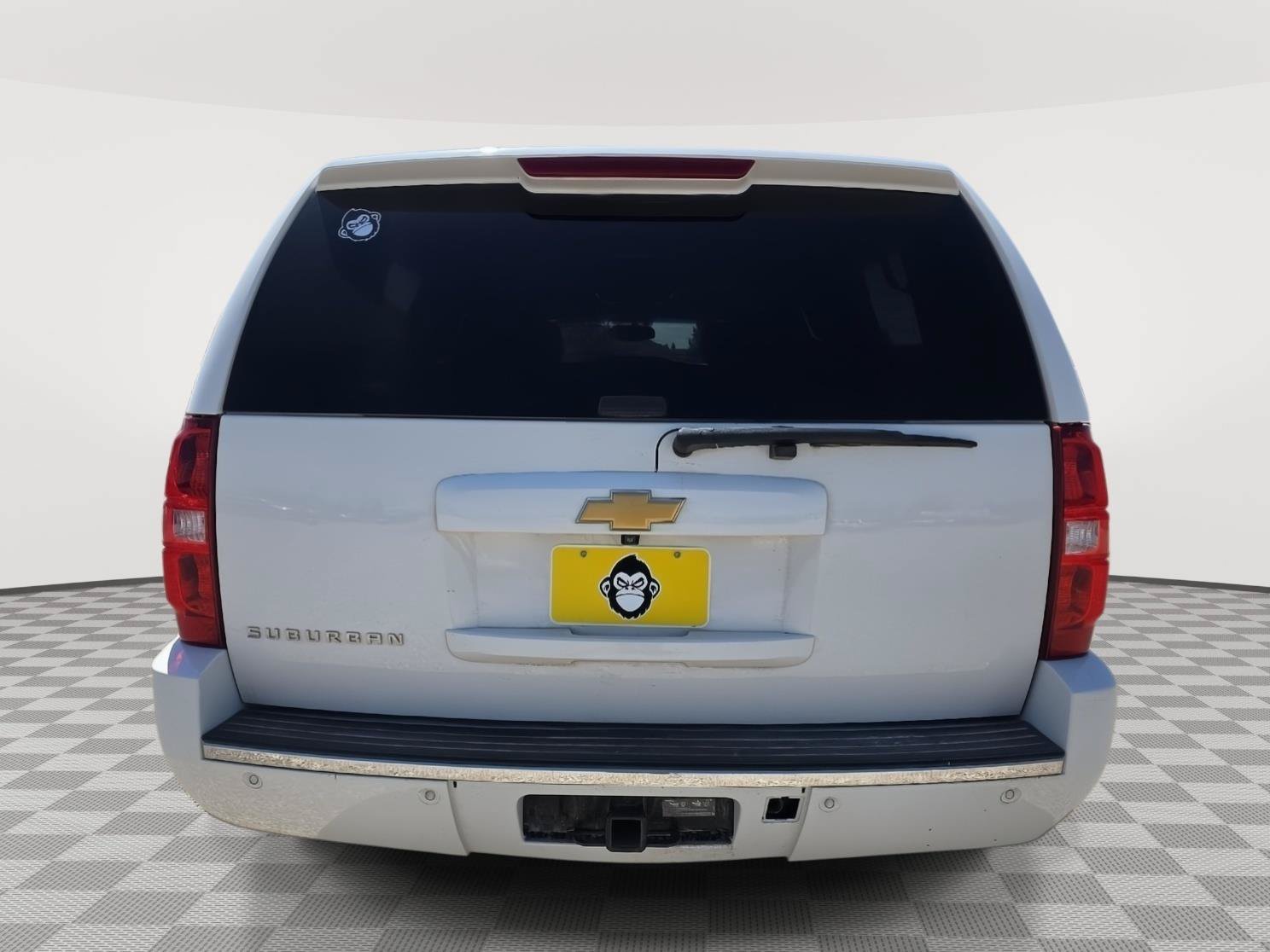Used 2013 Chevrolet Suburban LTZ AWD/4WD image 5