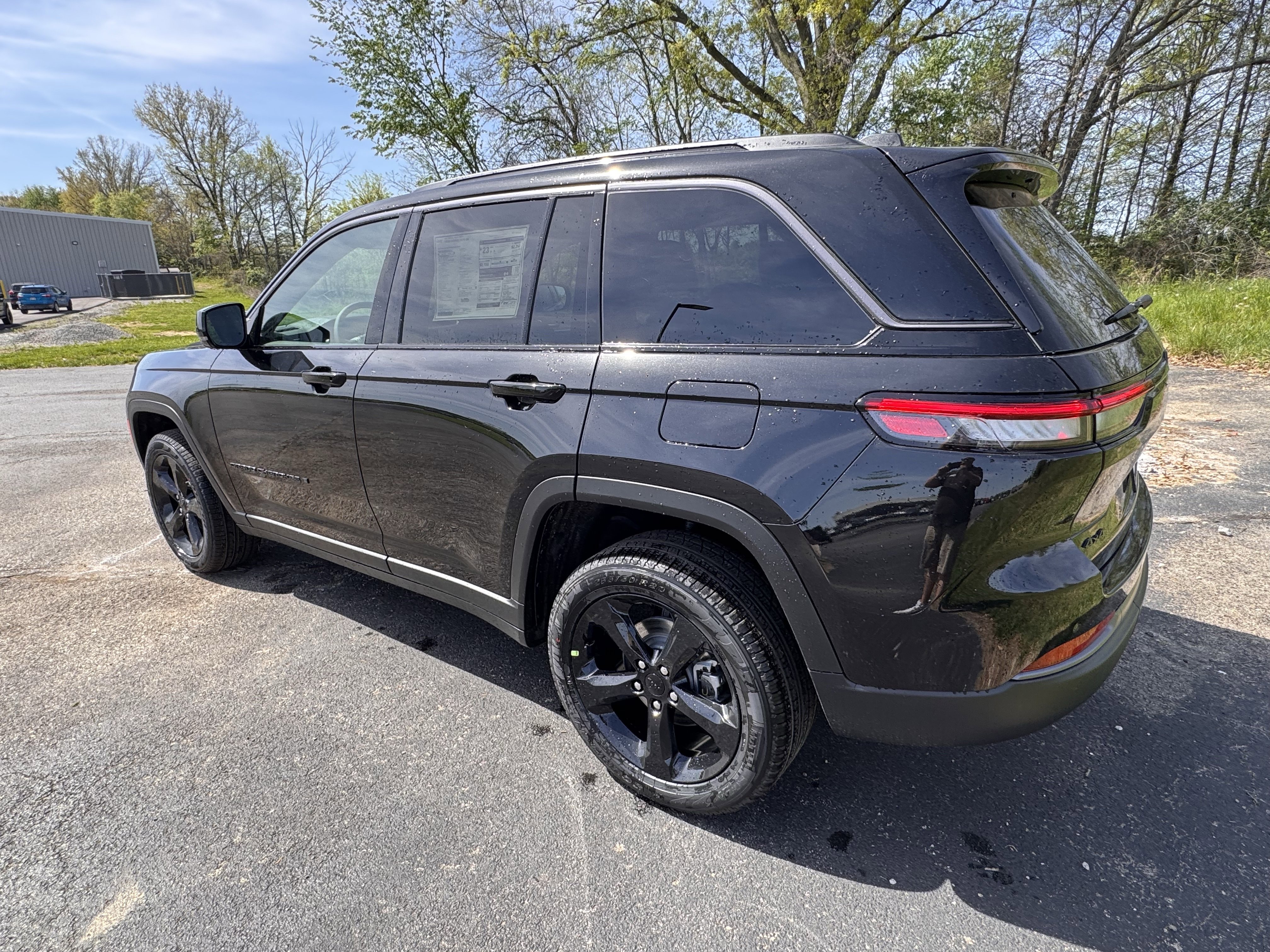 New 2026 Jeep Grand Cherokee Limited AWD/4WD image 5