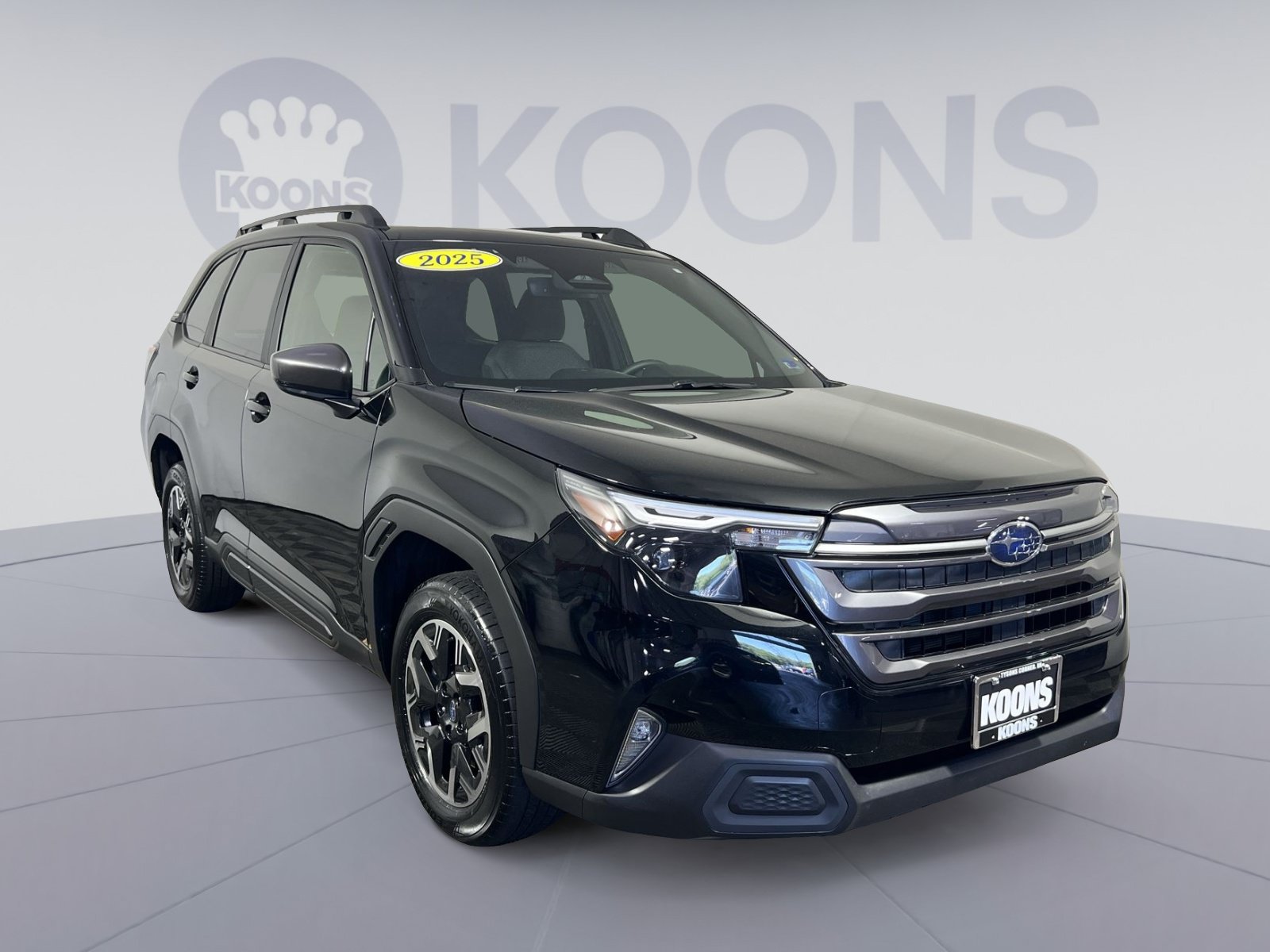 Used 2025 Subaru Forester Premium w/ Convenience Package #1 AWD/4WD image 2