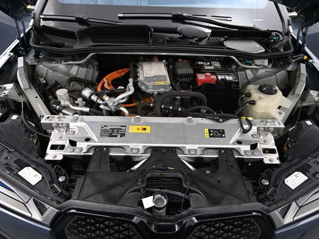 Used 2023 BMW iX xDrive50 w/ Premium Package AWD/4WD image 26