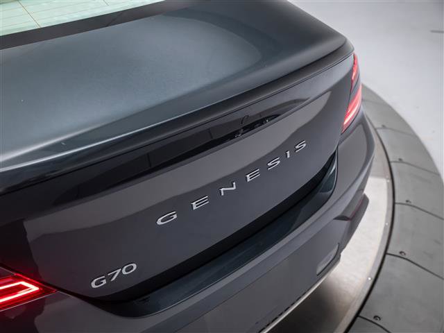 Used 2023 Genesis G70 2.0T RWD image 31