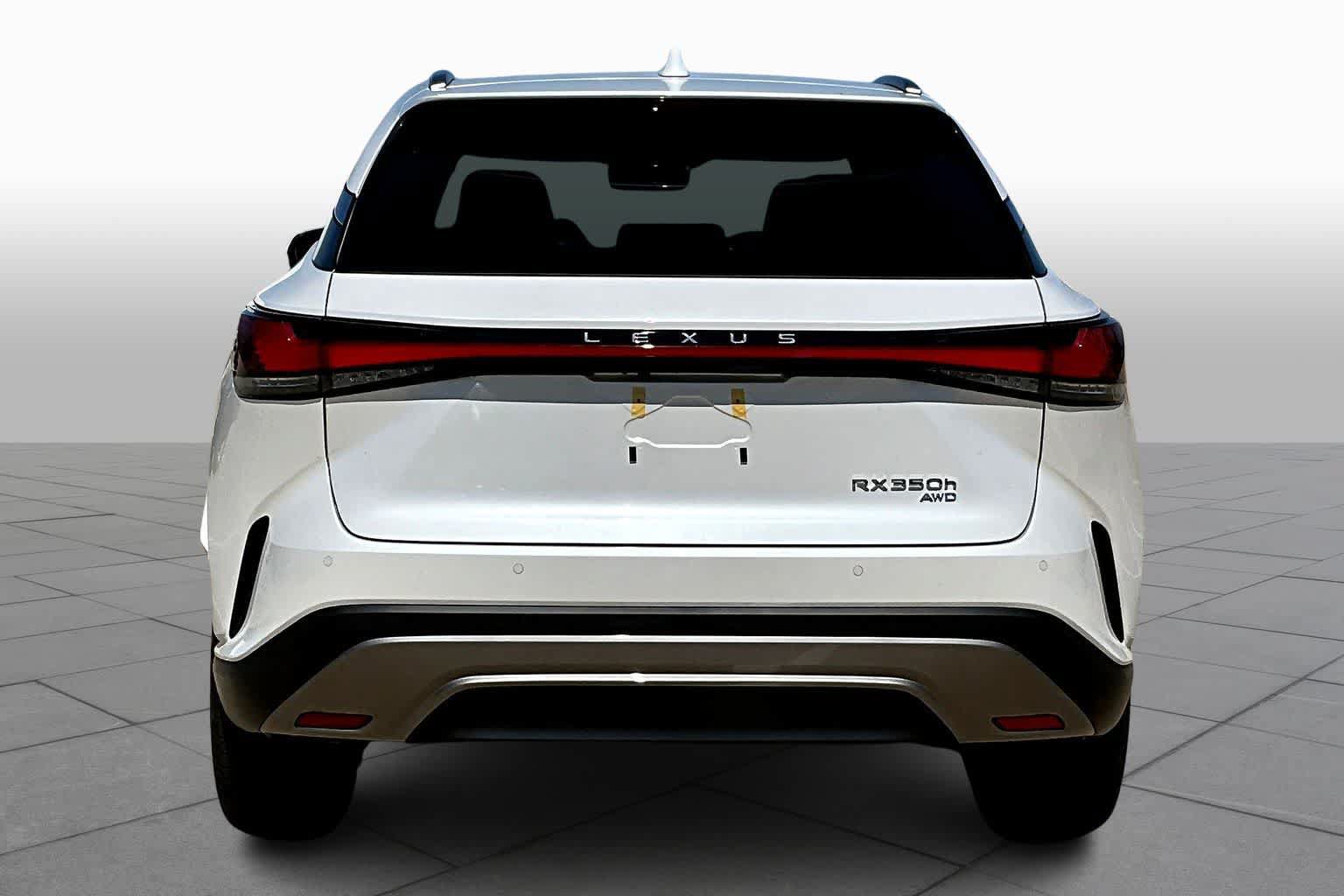New 2026 Lexus RX 350 w/ Convenience Package AWD/4WD image 4