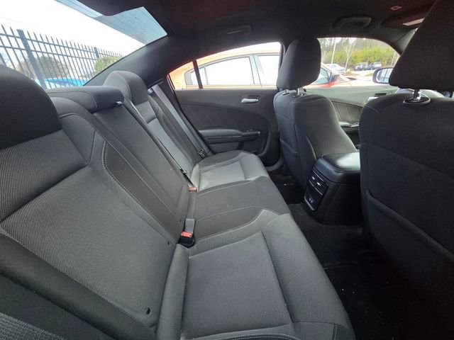 Used 2021 Dodge Charger SXT w/ Blacktop Package image 5