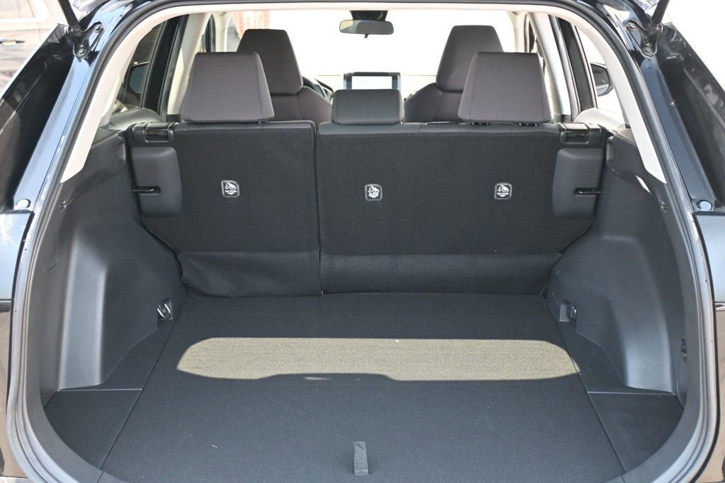 Used 2024 Toyota RAV4 XLE image 18