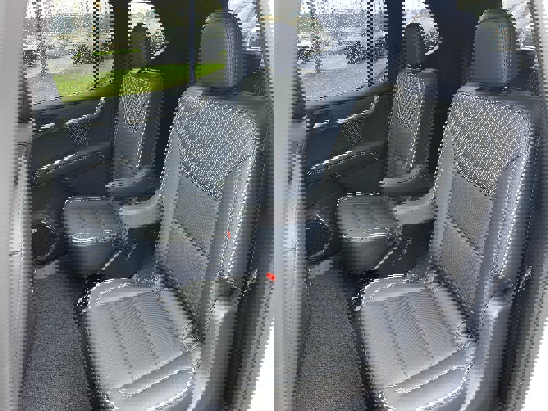 New 2026 GMC Acadia Denali w/ Super Cruise Package image 61