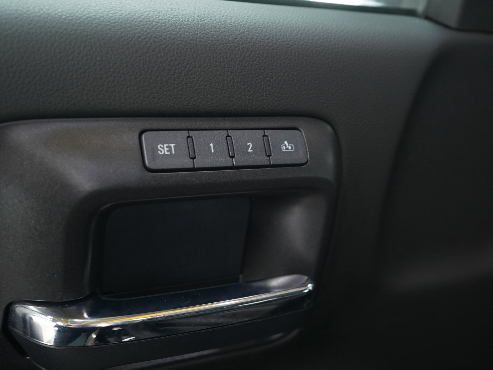 Used 2018 GMC Sierra 1500 SLT w/ SLT Premium Package image 23