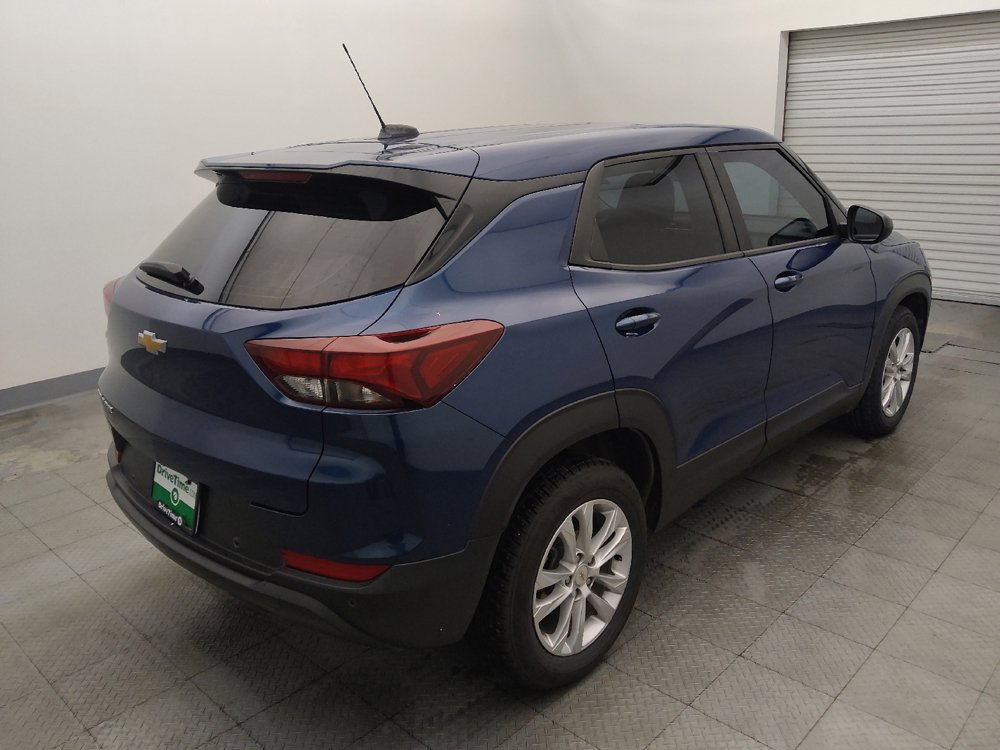 Used 2021 Chevrolet TrailBlazer LS FWD image 9