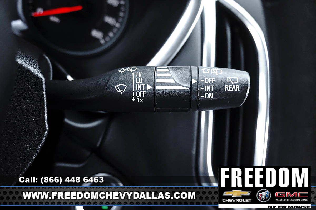 Used 2023 Chevrolet Equinox LT FWD image 26