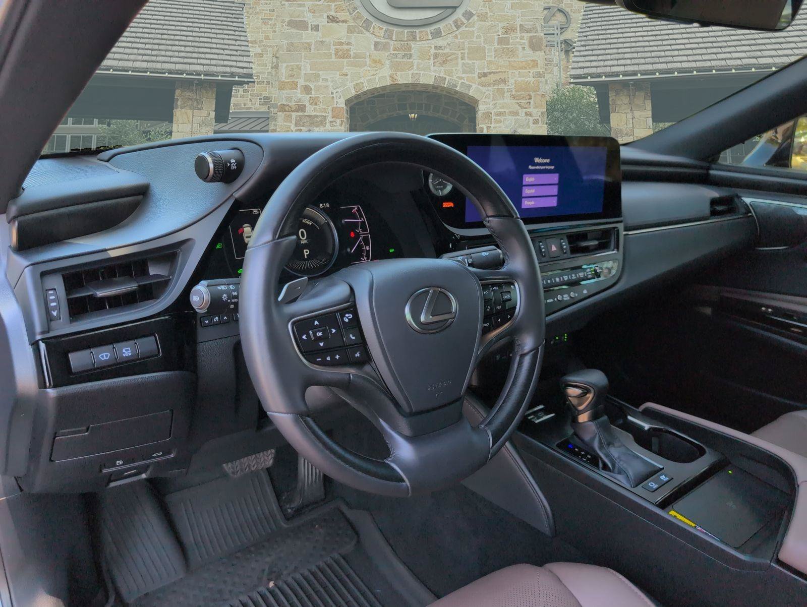 Certified 2024 Lexus ES 300h Ultra Luxury w/ Accessory Package (Z1) FWD image 6