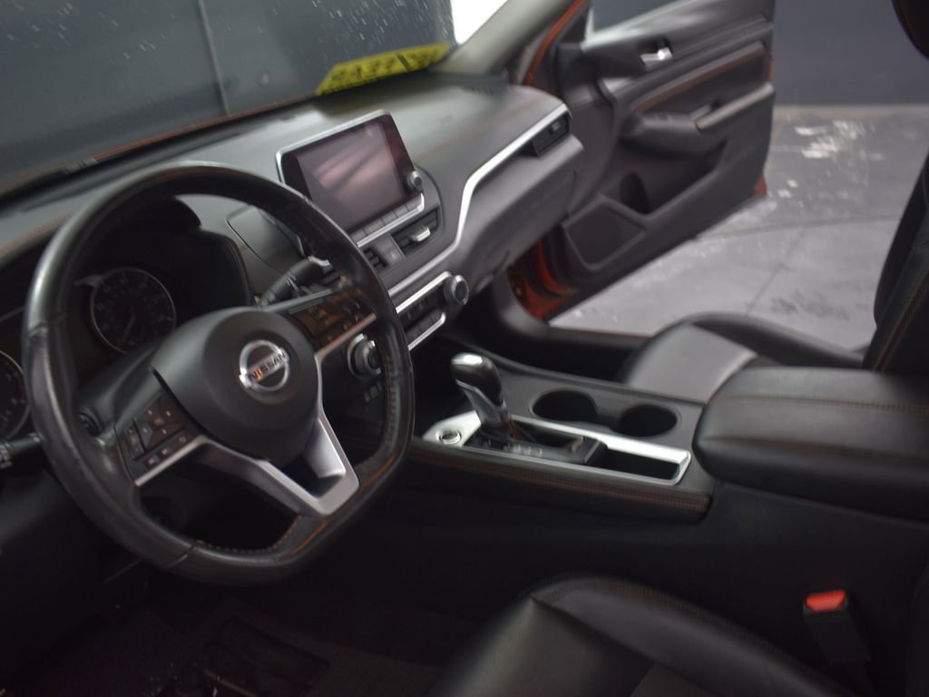 Used 2022 Nissan Altima 2.5 SR image 14