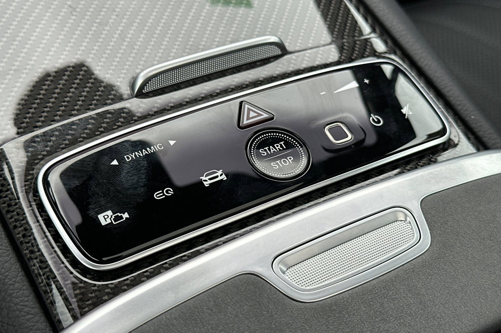 New 2026 Mercedes-Benz EQS 550 4MATIC SUV image 29