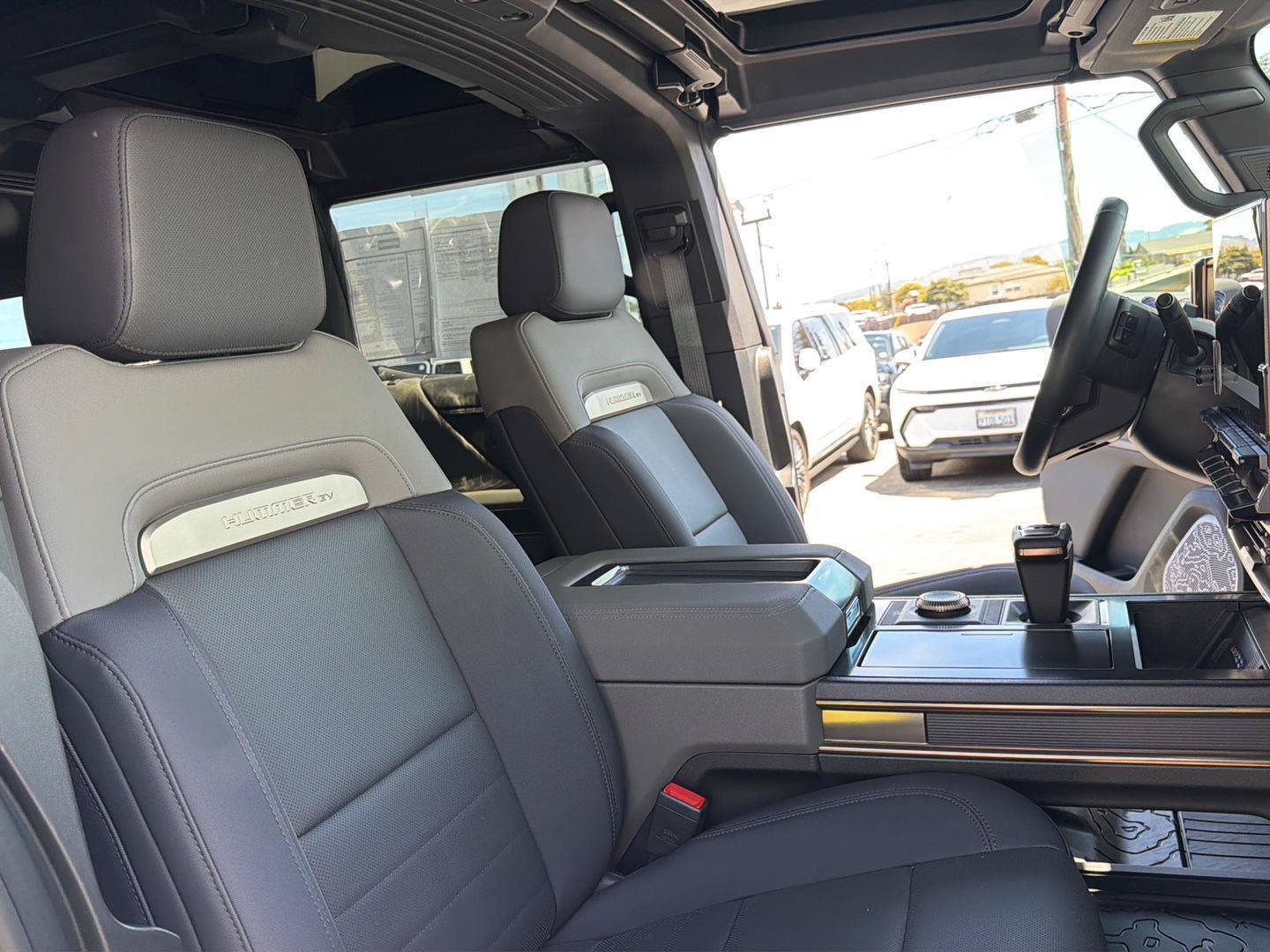 Used 2025 GMC Hummer EV 3X AWD/4WD image 10