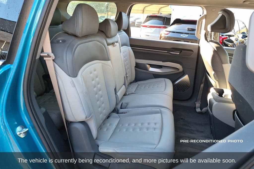 Used 2025 Kia EV9 Wind AWD/4WD image 13