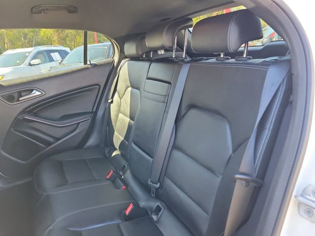 Used 2019 Mercedes-Benz GLA 250 4MATIC image 13