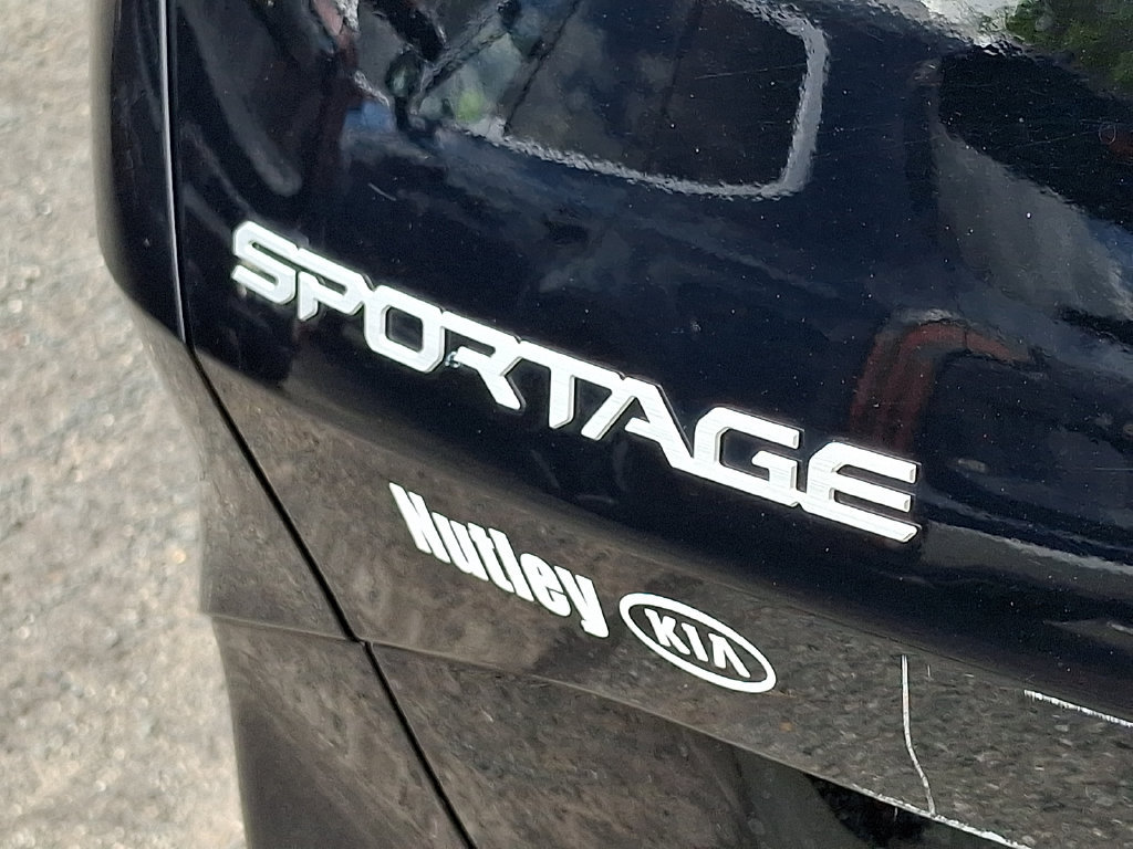 Used 2025 Kia Sportage SX AWD/4WD image 30