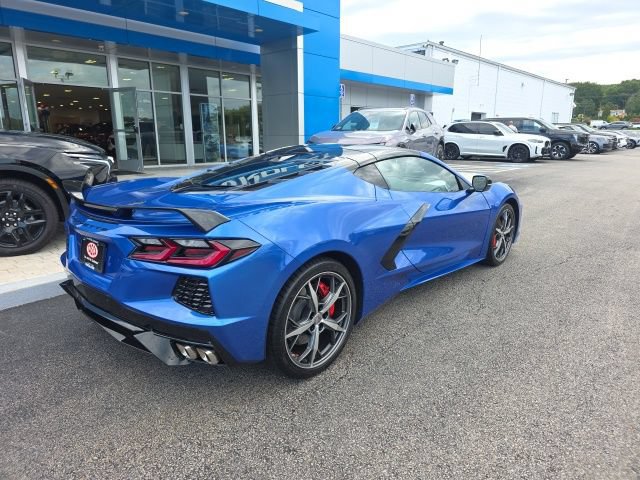 Used 2022 Chevrolet Corvette Stingray Preferred Cpe w/ Z51 Performance Package RWD image 7